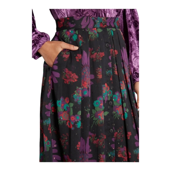 NEW NWT Meow Bouquet Pleated Swing Skirt - Picture 2 of 3